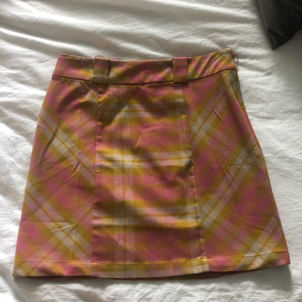 Urban skirt, new with tags size small